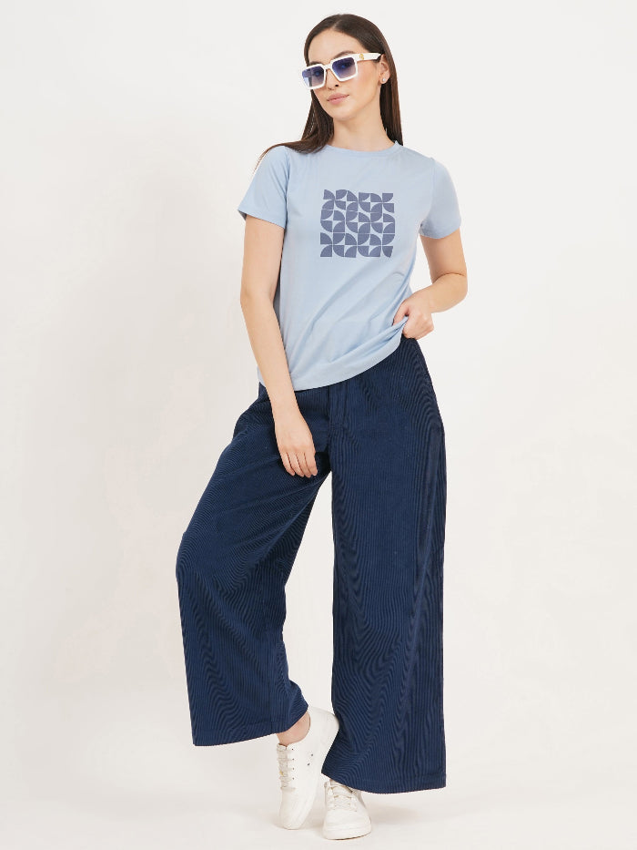 Jacqueline T-shirt- Cake Blue