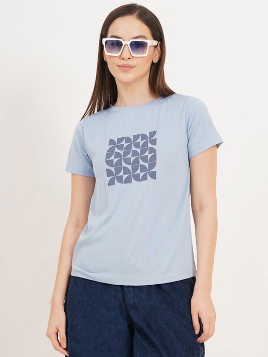 Jacqueline T-shirt- Cake Blue